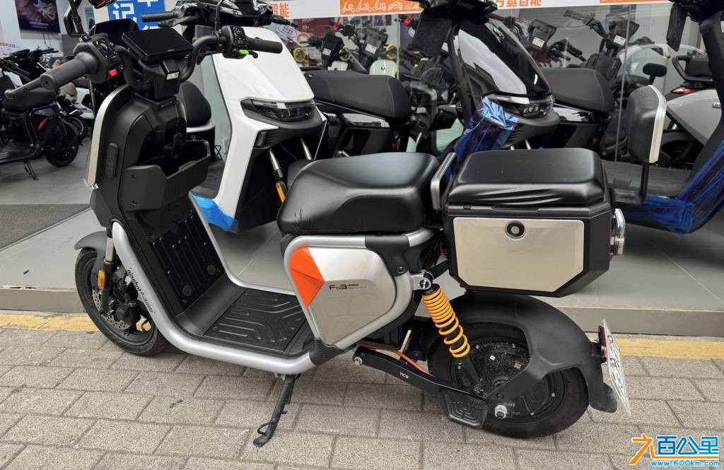 wechat_upload177494842469cb9048054f6