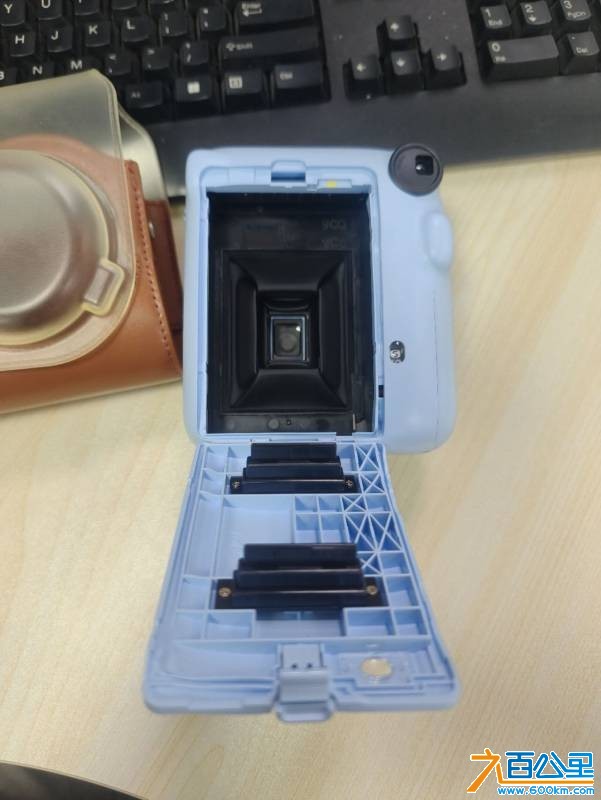 wechat_upload177686428969e8cc2136835